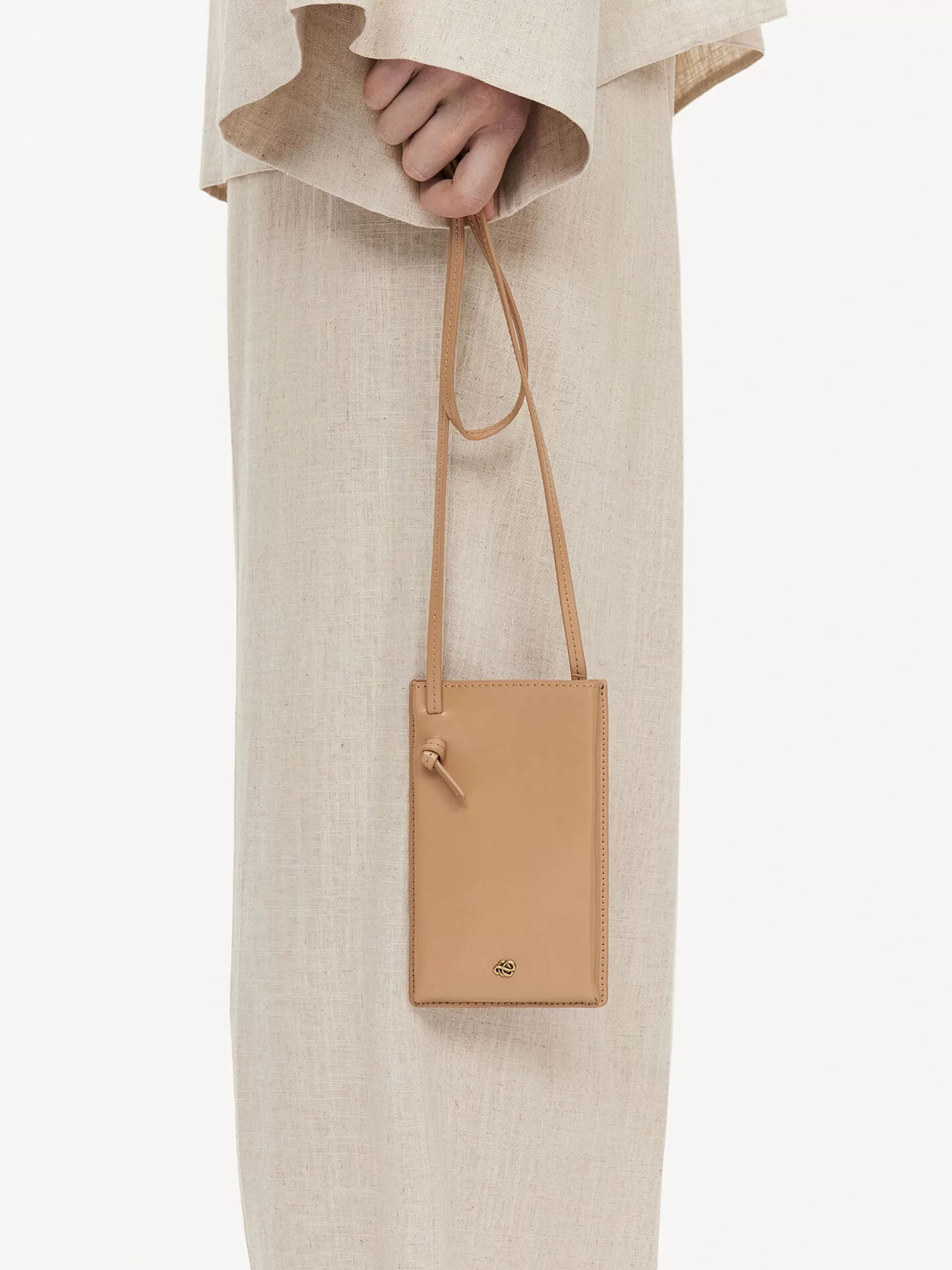 Flash Sale By Malene Birger Aya Mobiltaske Sand